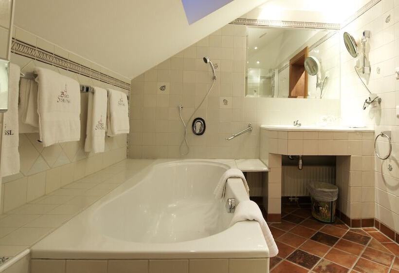 ホテル Das Bergschlössl   Very Special