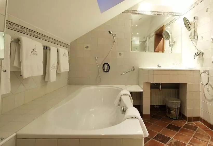 酒店 Das Bergschlössl Very Special