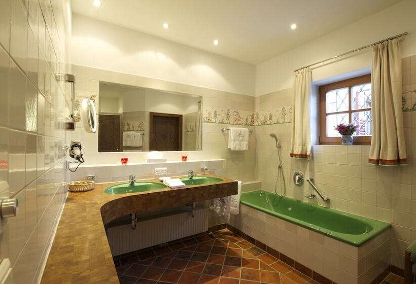 ホテル Das Bergschlössl   Very Special