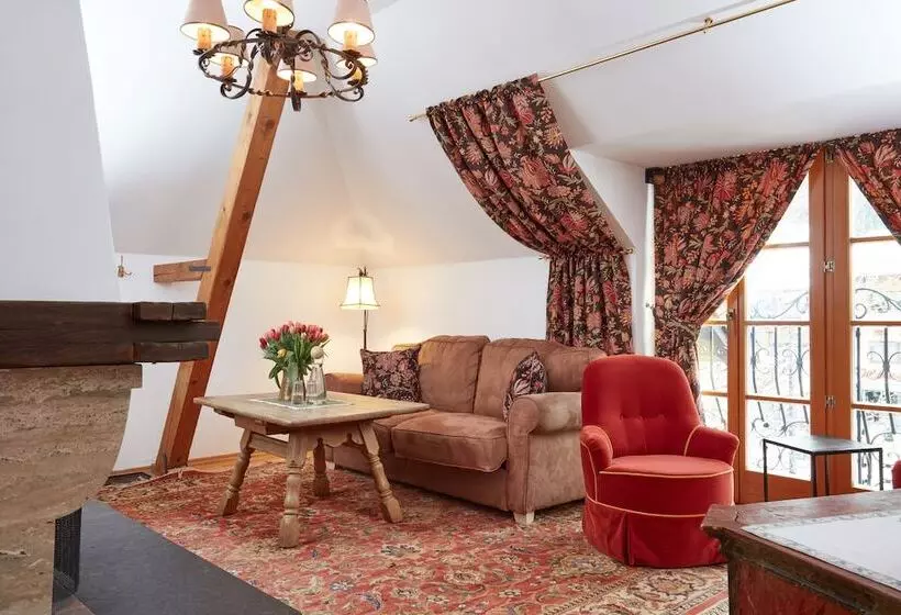 酒店 Das Bergschlössl Very Special