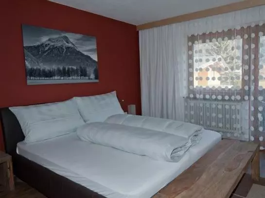 Elmer, Appartement