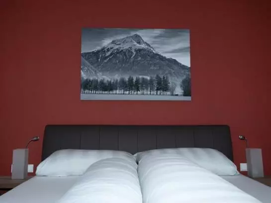 Elmer, Appartement