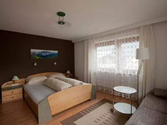Elmer, Appartement