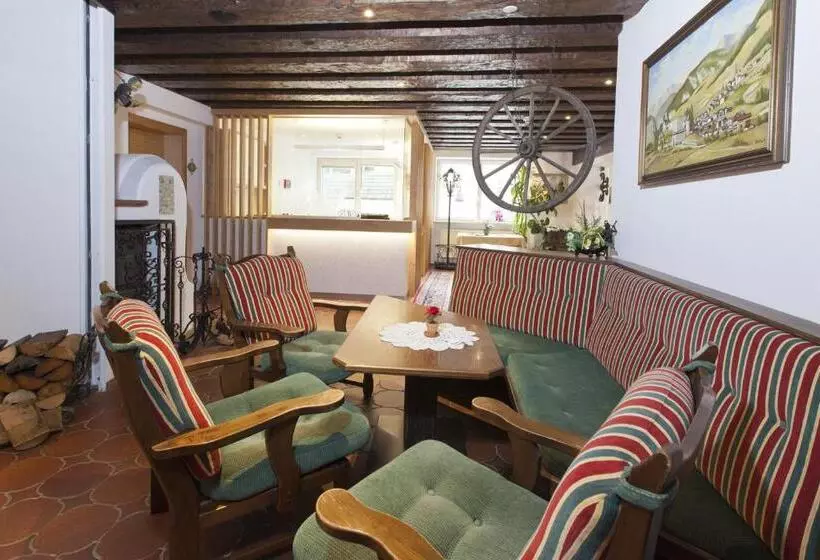 فندق Gasthof Kristall   Themenfrühstück