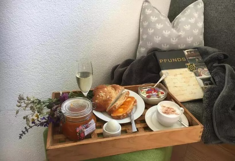 Отель Haus Schuchter