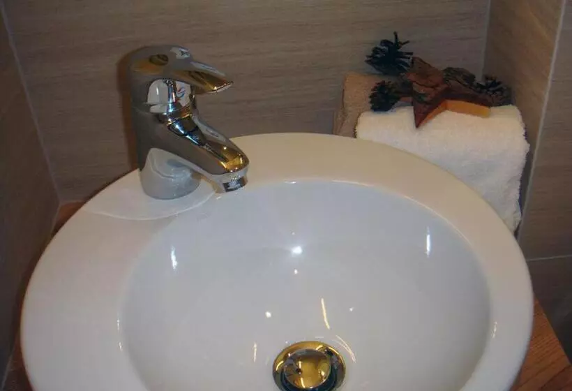 Отель Haus Schuchter