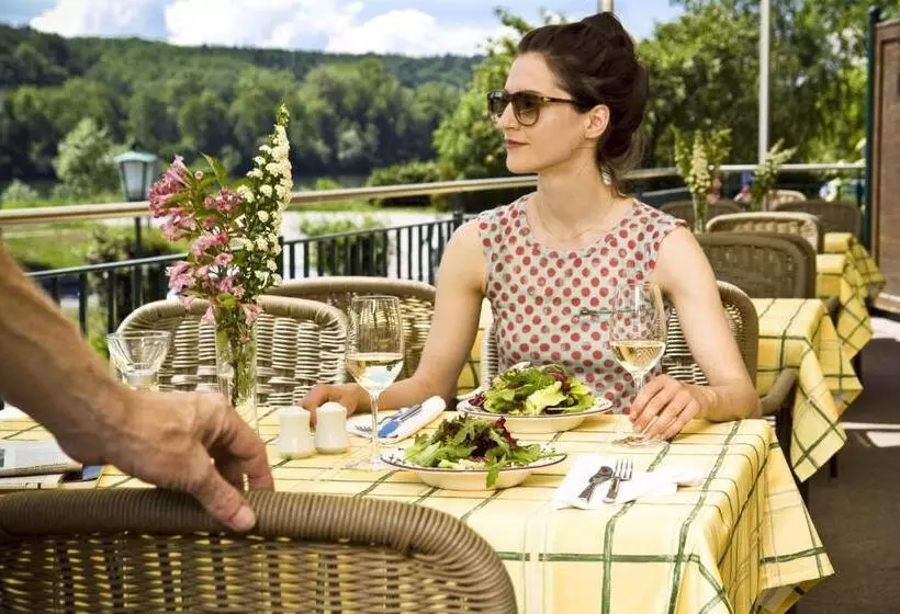 ホテル Landgasthof Zur Schönen Wienerin