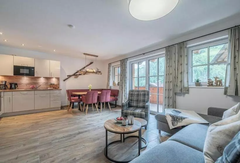 Der Ortnerhof   Hotel & Reiterhof