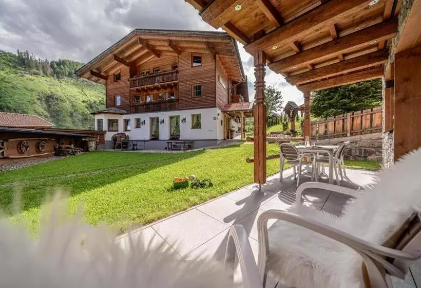 Der Ortnerhof   Hotel & Reiterhof