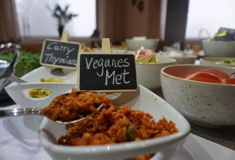 ホテル Pension Tyrol