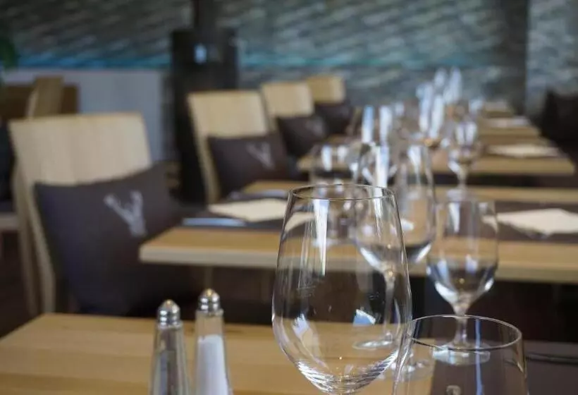 ホテル Pension Tyrol