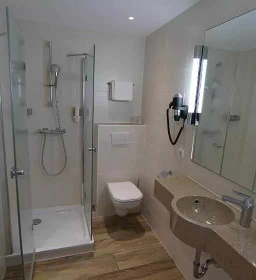 ホテル Pension Tyrol