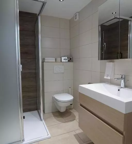 ホテル Pension Tyrol