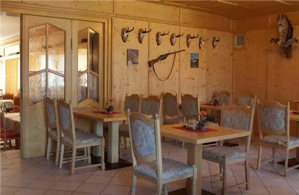 Отель Restaurant Kröll