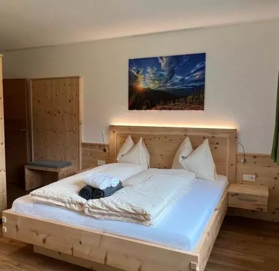 Отель Stabentheiner Hof