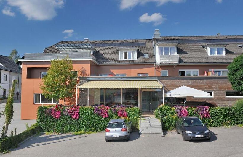 פנסיון Biergasthaus Schiffner