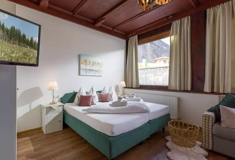 Pension Gasthof Restaurant Waldcafé