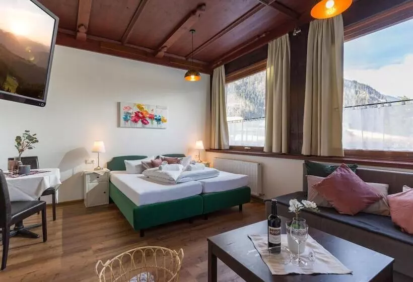 Pension Gasthof Restaurant Waldcafé