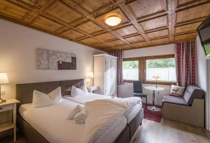 Pension Gasthof Restaurant Waldcafé