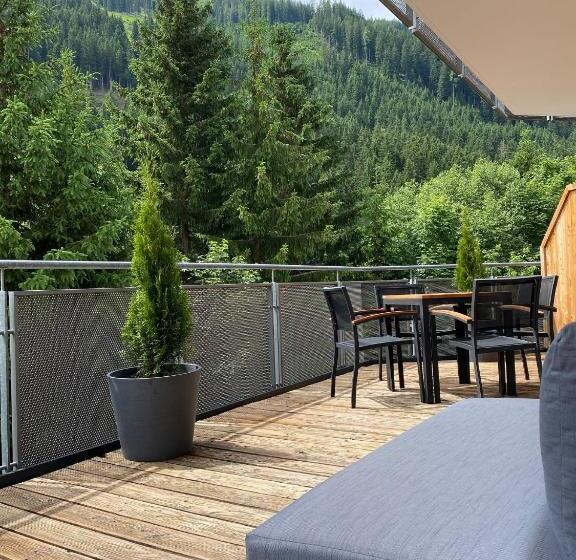 Residenz Hochalm Ski In Ski Out