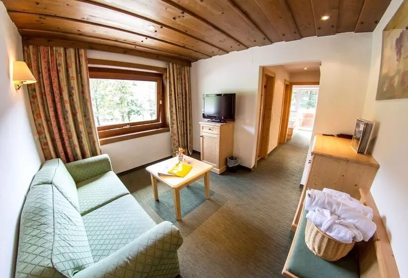 Schi  Und Wanderhotel Berghof