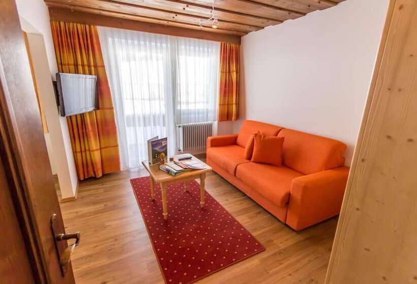 Schi  Und Wanderhotel Berghof