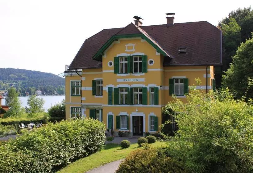 Bed and Breakfast Seevilla Annelies Pension