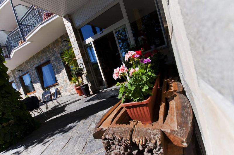 בית מלון כפרי Alpi