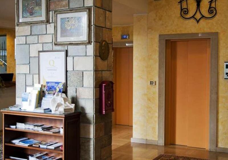 בית מלון כפרי Alpi