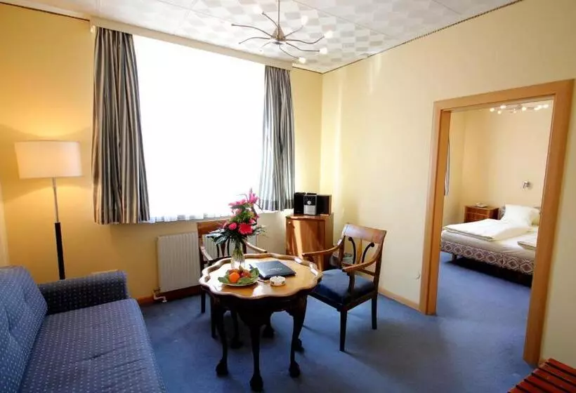 酒店 Carinthia Stadt