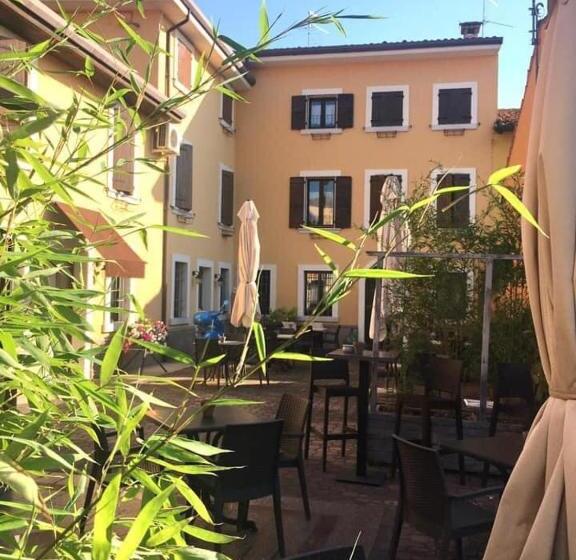 Hotel E Locanda La Bastia