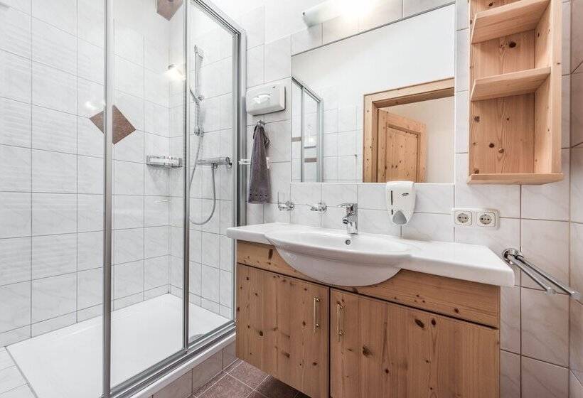 هتل Ferienhof Oberreit