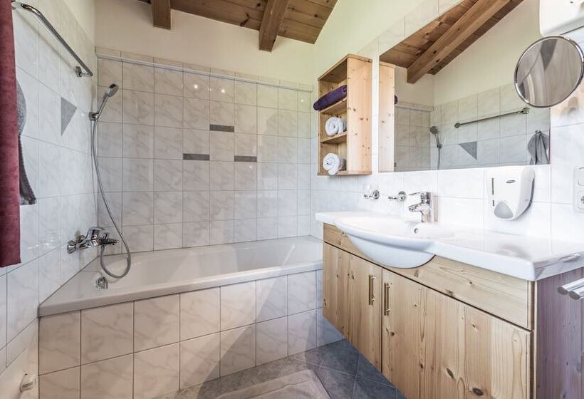 هتل Ferienhof Oberreit