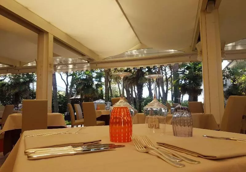 هتل Gallia & Resort