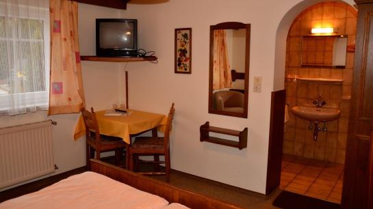 住宿加早餐 Gasthof Pension Kirchenwirt