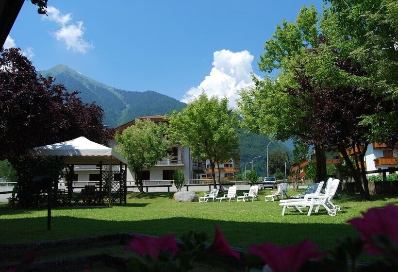 فندق Quadrifoglio