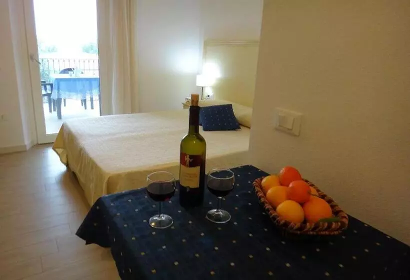 Отель Sa Fiorida Appartamenti