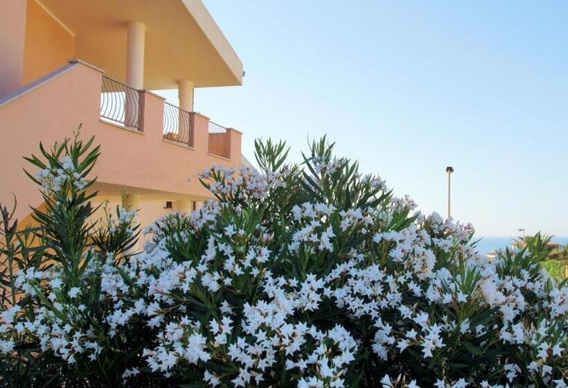 בית מלון כפרי Sa Fiorida Appartamenti