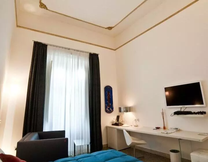 Hotel Town House Cavour