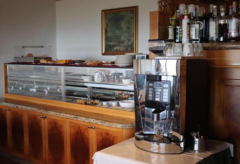 酒店 Albergo Alla Pineta