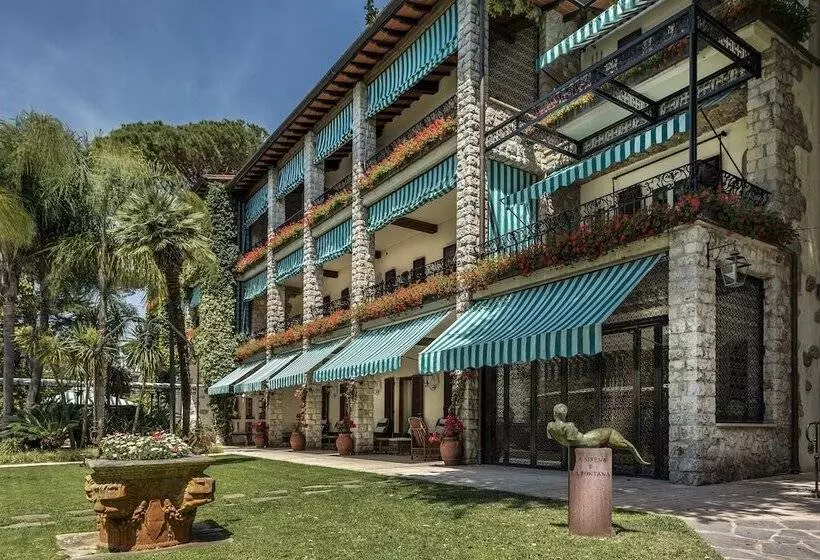 Augustus Hotel & Resort