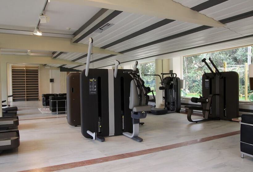 Augustus Hotel & Resort