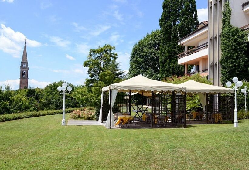 ホテル Bellavista