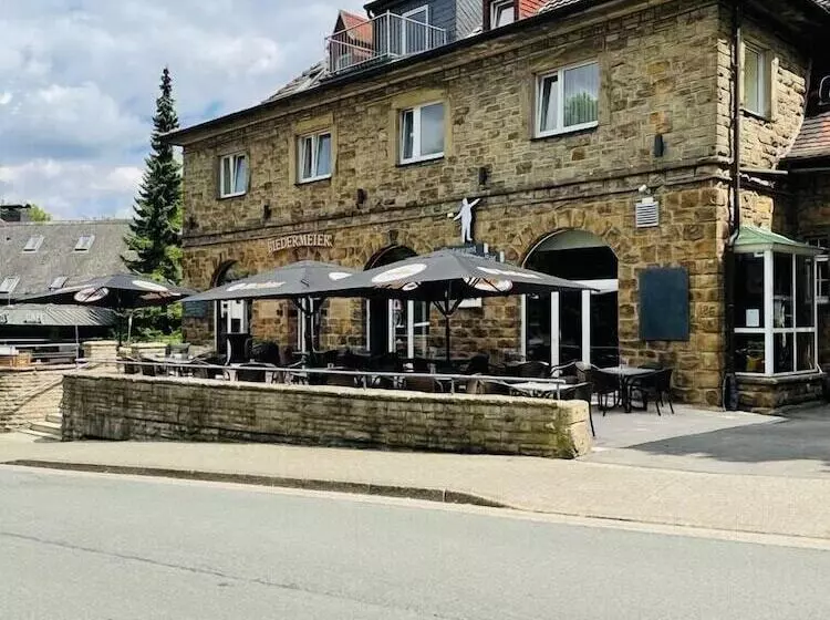 ホテル Biedermeier