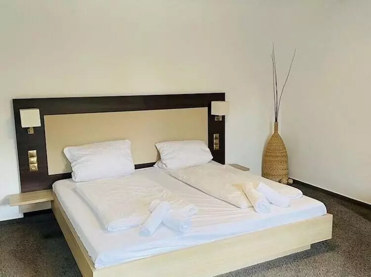 ホテル Biedermeier