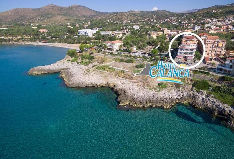 酒店 Calanca