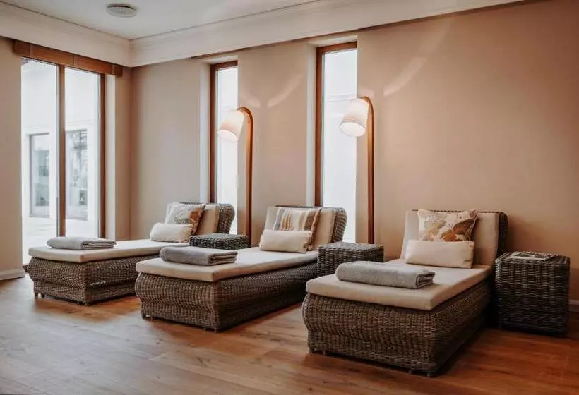 Отель Der Eisvogel Wellness & Genuss