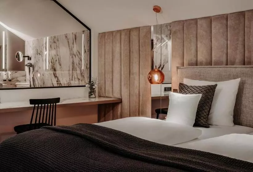 Отель Der Eisvogel Wellness & Genuss