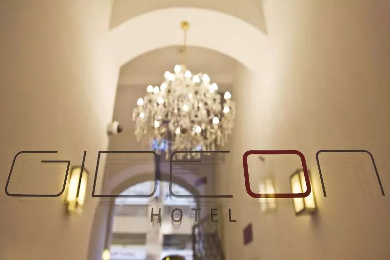 Hotel Gideon