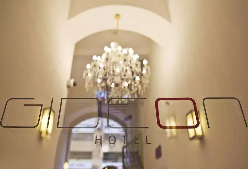 Hotel Gideon